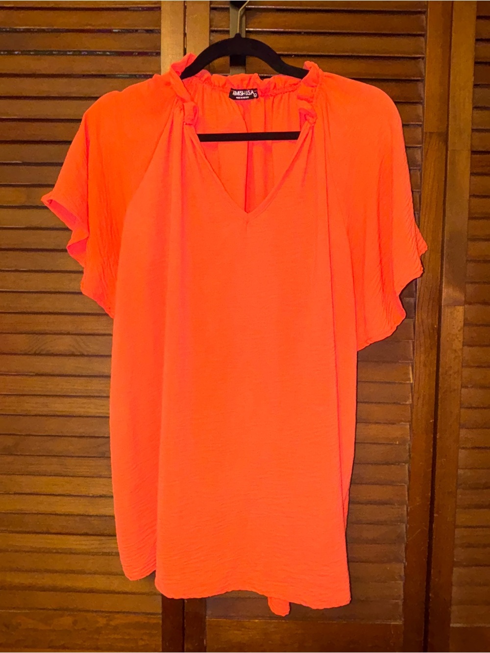 New HEIMISH USA Bright Orange V-Neck Flutter Sleeve Blouse